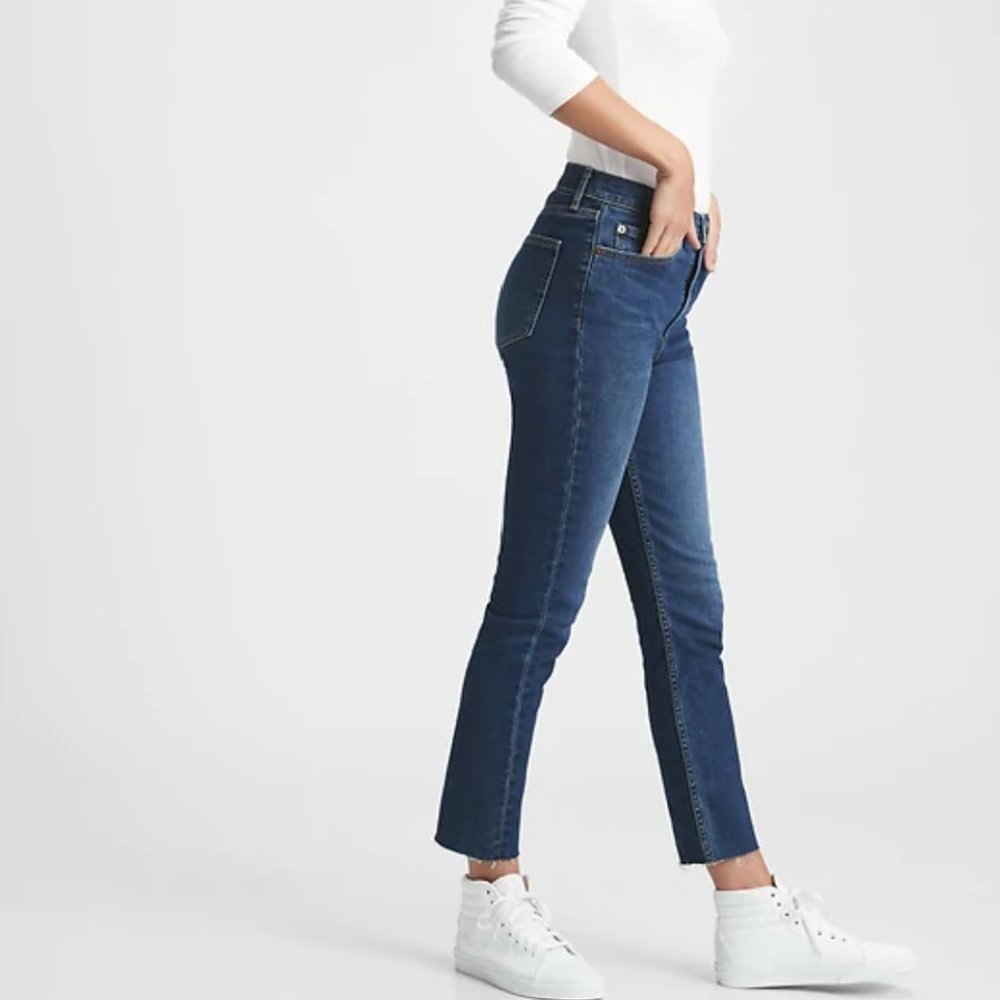 GAP High Rise Cigarette Jeans Secret Pockets
